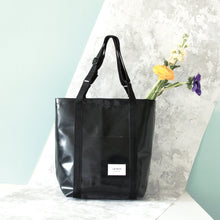 Load image into Gallery viewer, LARA TOTE BAG / black