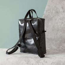 Load image into Gallery viewer, SAGE WATERPROOF BACKPACK / black
