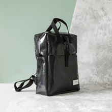 Load image into Gallery viewer, SAGE WATERPROOF BACKPACK / black