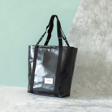 Load image into Gallery viewer, LARA TOTE BAG / black