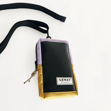 Load image into Gallery viewer, VADA PHONE POUCH / lilac / mustard