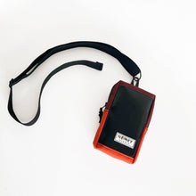 Load image into Gallery viewer, VADA PHONE POUCH / maroon / orange