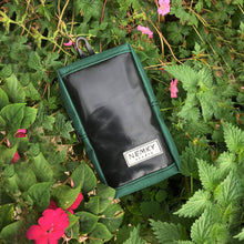 Load image into Gallery viewer, VADA PHONE POUCH / various colours