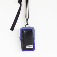 Load image into Gallery viewer, VADA PHONE POUCH / purple / dark purple
