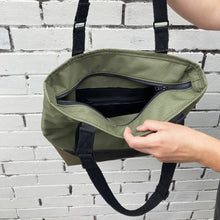 Load image into Gallery viewer, GRETA TOTE BAG / black / olive green
