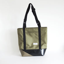 Load image into Gallery viewer, GRETA TOTE BAG / black / olive green
