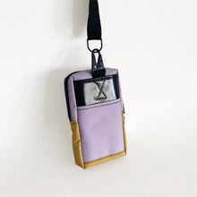 Load image into Gallery viewer, VADA PHONE POUCH / lilac / mustard
